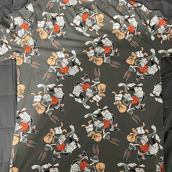 Looney Tunes Graphic Tee - Gray - Picture 4 of 5